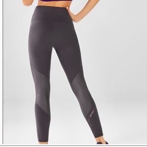 Fabletics Statement PowerHold - Girl Almighty - XS